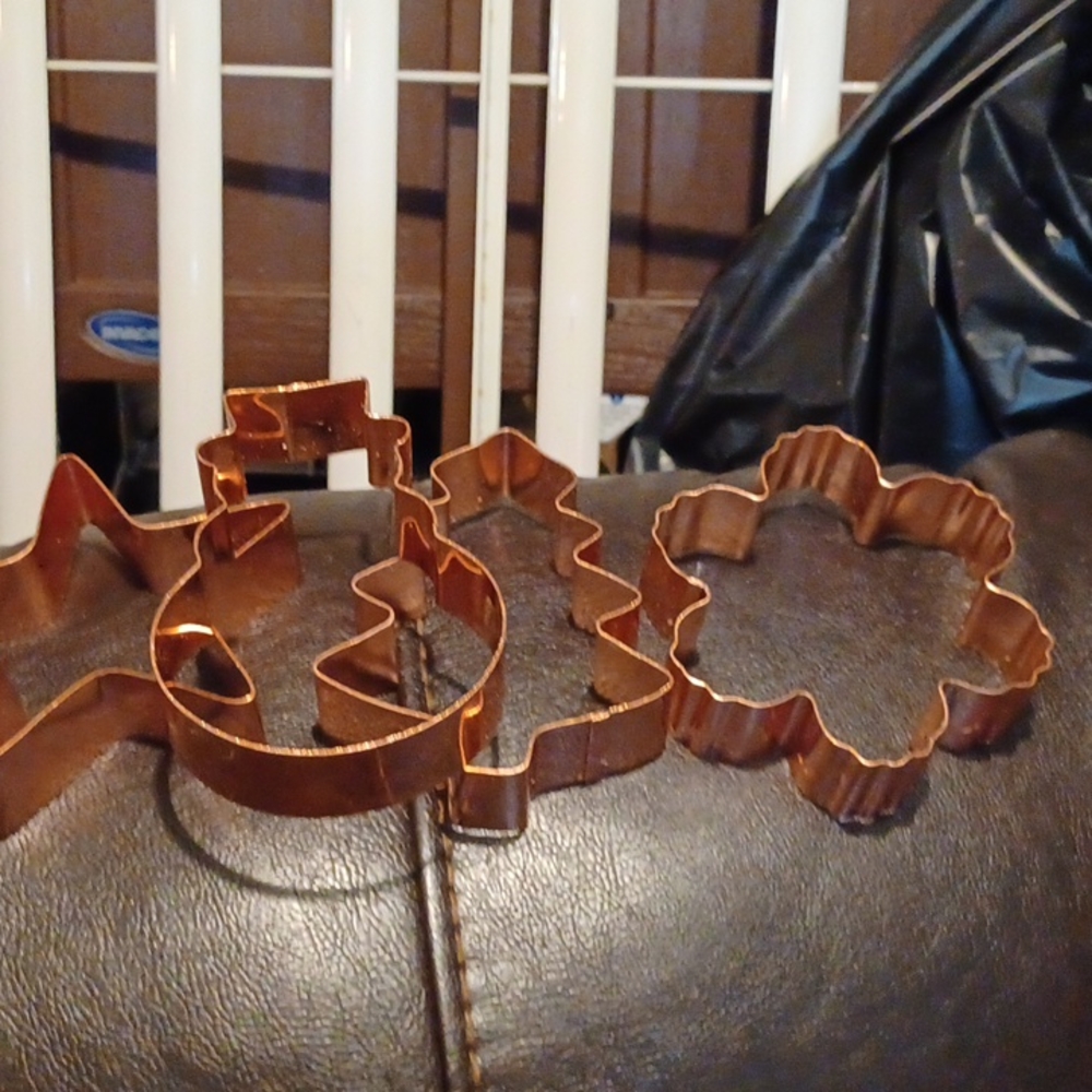 4 super heavy vintage large cookie cutters